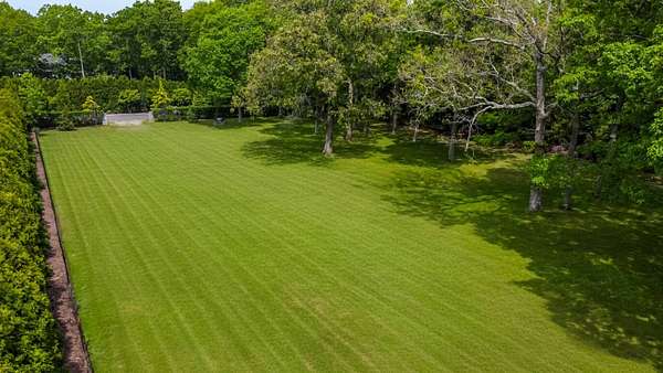 1 Acre of Land for Sale in Quogue, New York