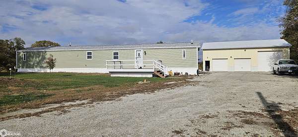 2 Acres of Residential Land with Home for Sale in New Virginia, Iowa