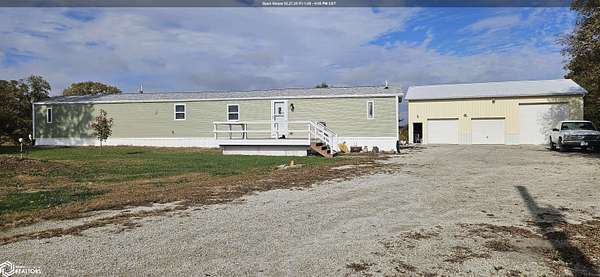 2 Acres of Land with Home for Sale in New Virginia, Iowa