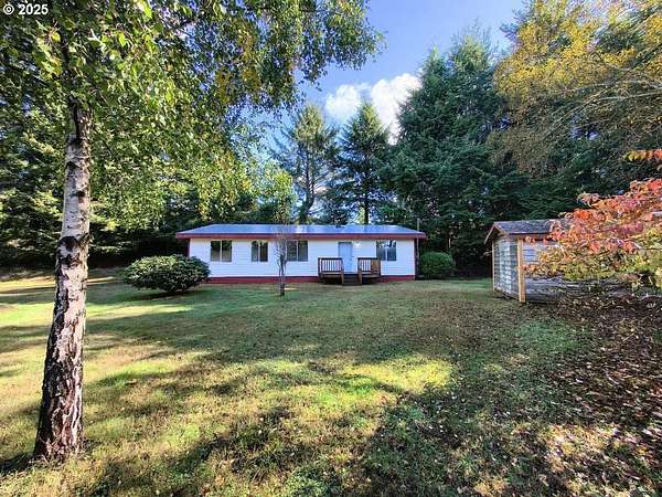 0.25 Acres of Land for Sale in Coos Bay, Oregon