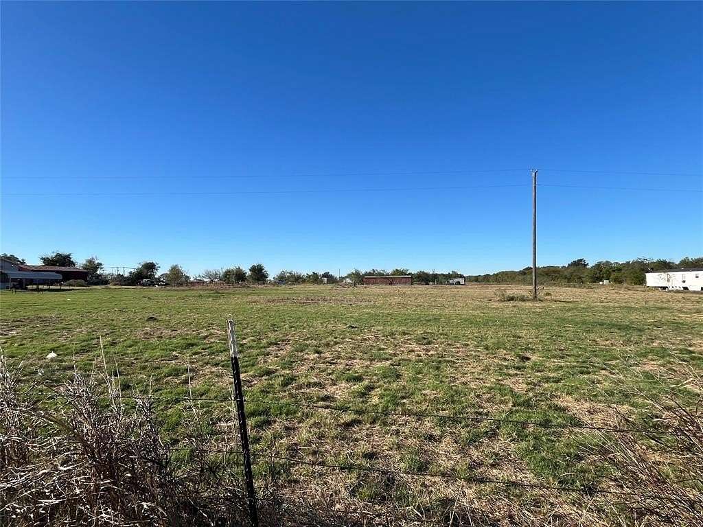 3 Acres of Residential Land for Sale in Terrell, Texas