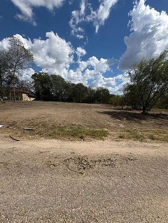 0.16 Acres of Residential Land for Sale in Hillsboro, Texas