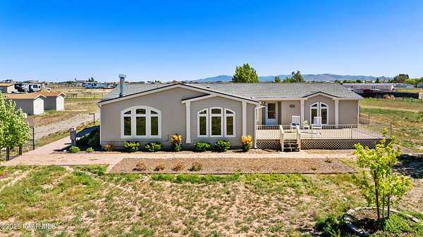 2 Acres of Residential Land with Home for Sale in Prescott Valley, Arizona