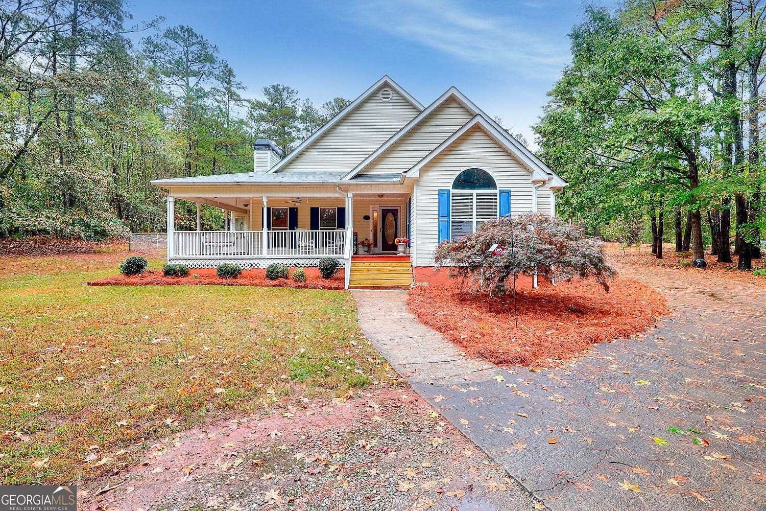 3 Acres of Residential Land with Home for Sale in Mansfield, Georgia