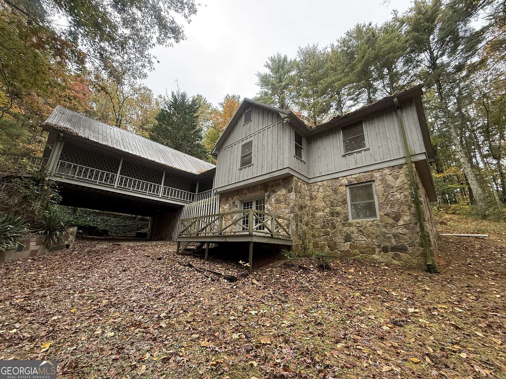 5.48 Acres of Residential Land with Home for Sale in Tiger, Georgia