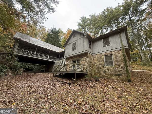 5.48 Acres of Residential Land with Home for Sale in Tiger, Georgia