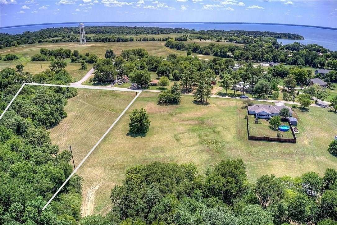 1.83 Acres of Residential Land for Sale in East Tawakoni, Texas