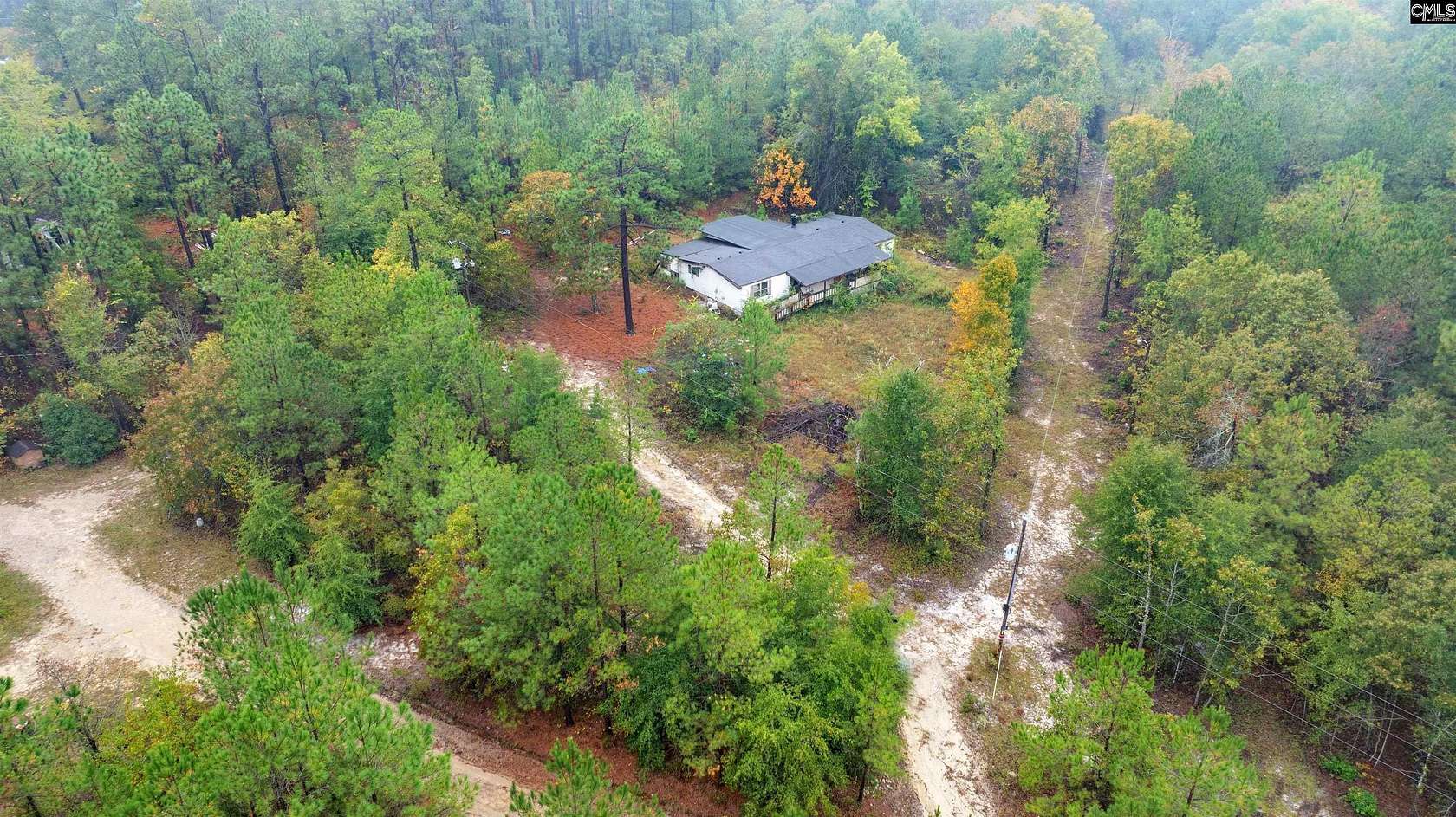 2.77 Acres of Residential Land with Home for Sale in Lugoff, South Carolina