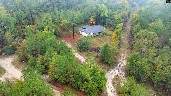 2.77 Acres of Residential Land with Home for Sale in Lugoff, South Carolina