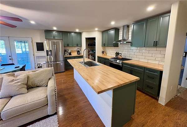 2.35 Acres of Residential Land with Home for Sale in Kansas City, Missouri