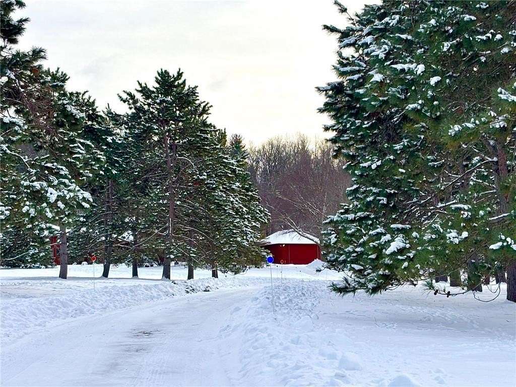 5.5 Acres of Residential Land with Home for Sale in Afton, Minnesota