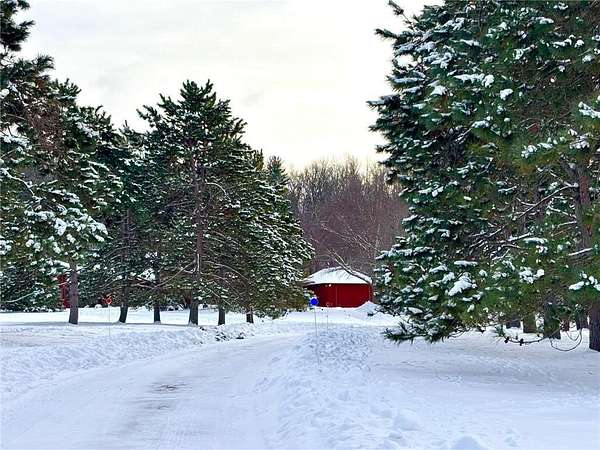 5.5 Acres of Residential Land with Home for Sale in Afton, Minnesota