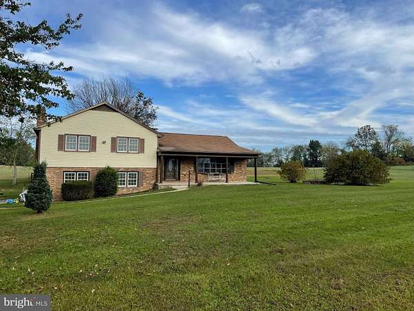 2 Acres of Residential Land with Home for Sale in Waynesboro, Virginia