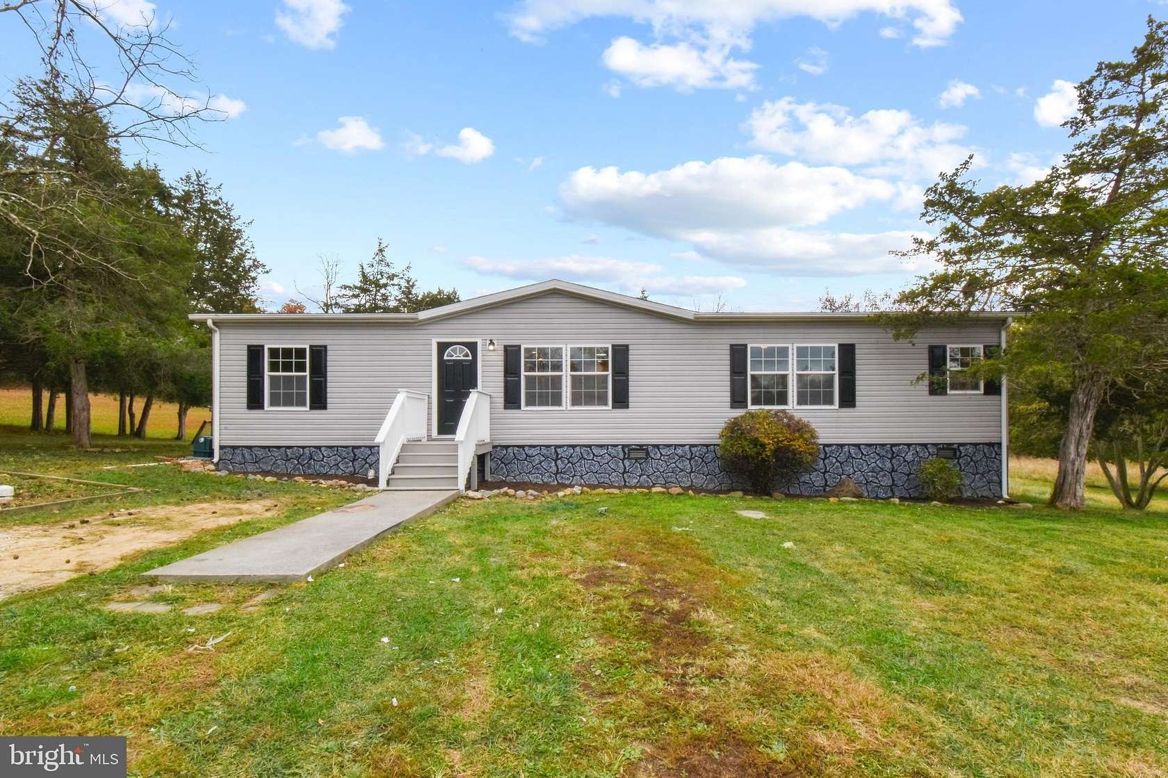 2 Acres of Residential Land with Home for Sale in Harrisonburg, Virginia