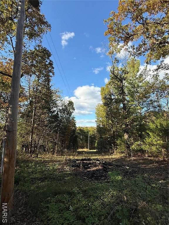 5 Acres of Residential Land with Home for Sale in Newburg, Missouri