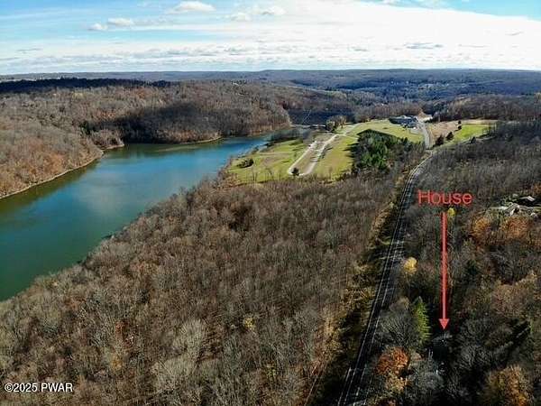 2.5 Acres of Residential Land with Home for Sale in Prompton, Pennsylvania