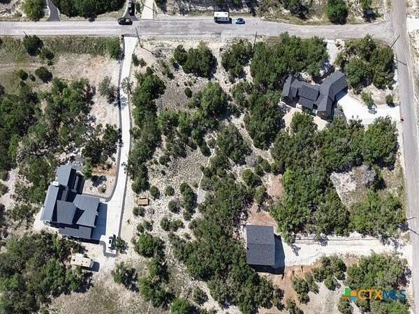 1 Acre of Residential Land for Sale in Canyon Lake, Texas