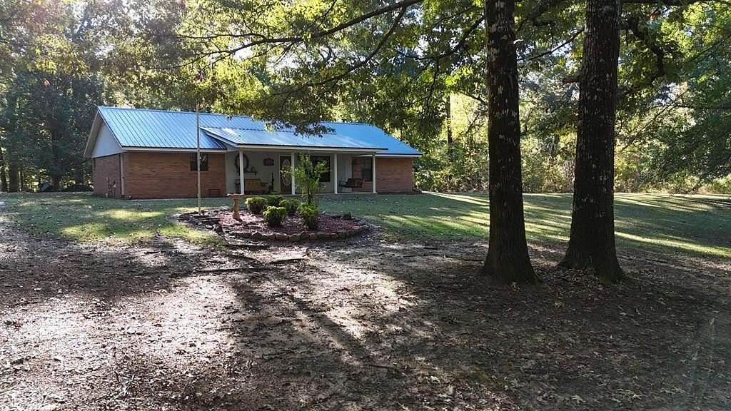 22 Acres of Land with Home for Sale in Carrollton, Mississippi
