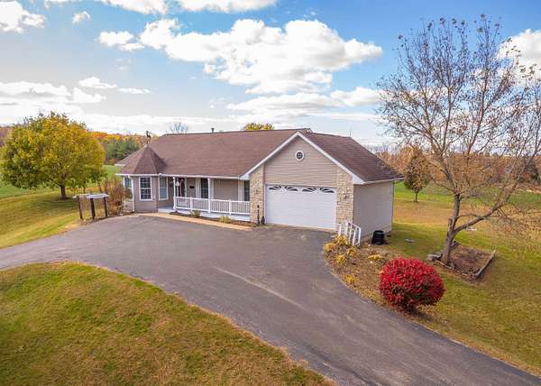 16.4 Acres of Recreational Land with Home for Sale in Lanark, Illinois