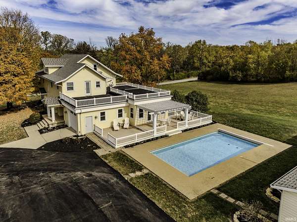 19 Acres of Land with Home for Sale in Selma, Indiana