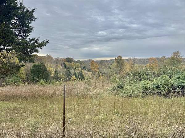 15.7 Acres of Agricultural Land for Sale in Alvaton, Kentucky