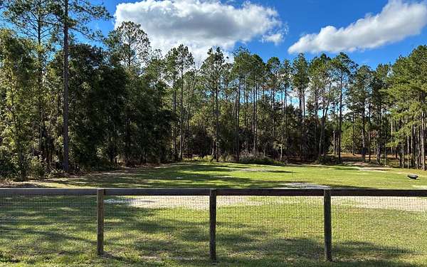 5 Acres of Residential Land for Sale in Wellborn, Florida