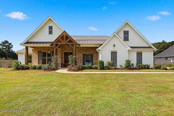 2.4 Acres of Residential Land with Home for Sale in Florence, Mississippi