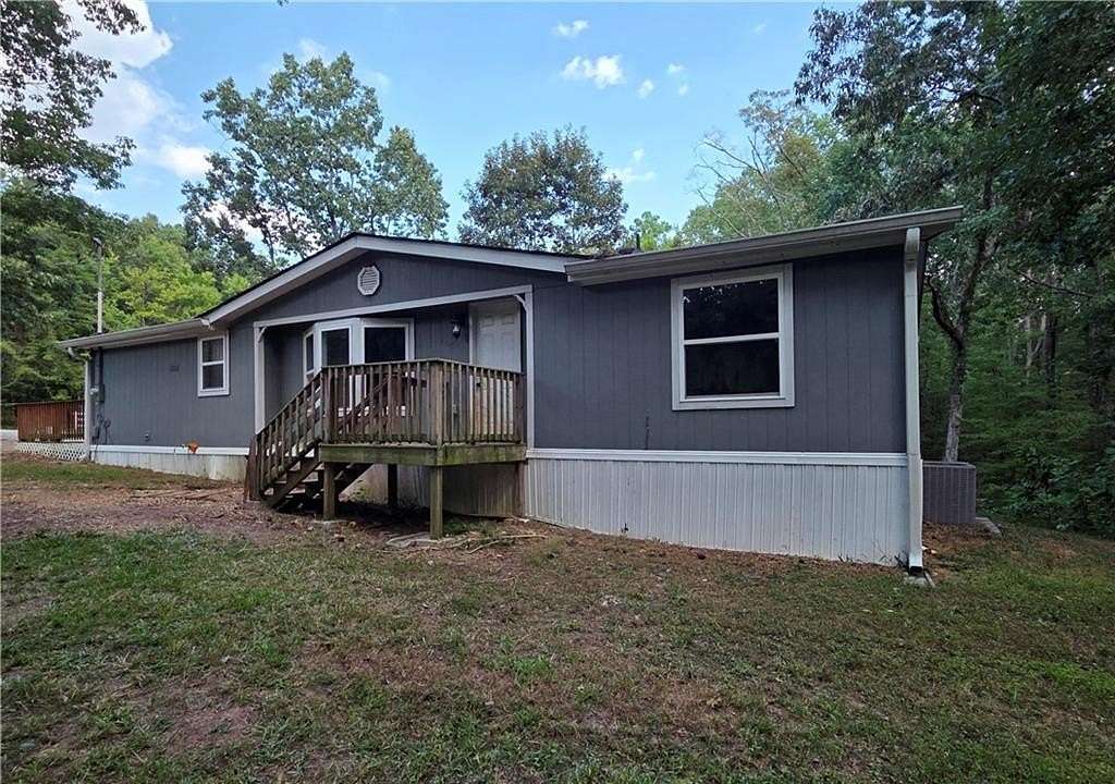 3 Acres of Residential Land with Home for Sale in Dallas, Georgia