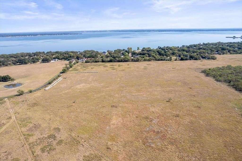 23 Acres of Land for Sale in Kemp, Texas