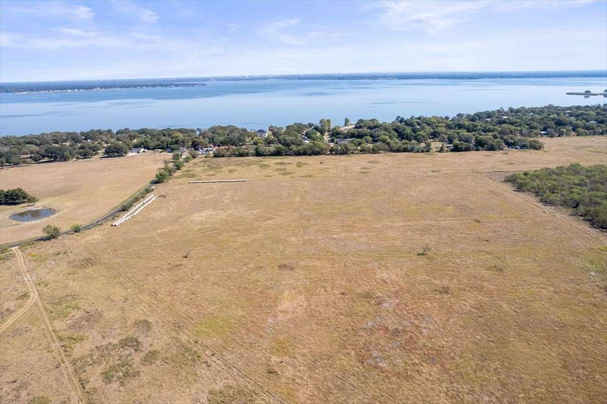 23 Acres of Land for Sale in Kemp, Texas