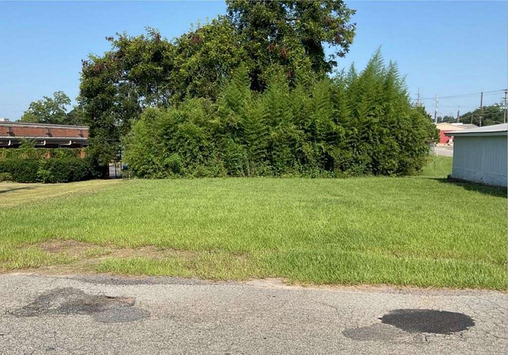 0.15 Acres of Commercial Land for Sale in Cairo, Georgia