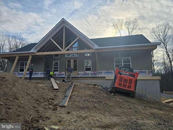 20 Acres of Recreational Land with Home for Sale in Hedgesville, West Virginia