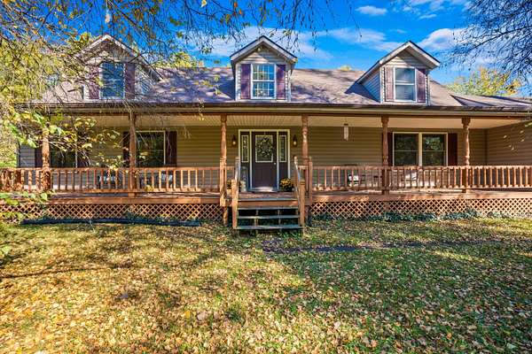 3.24 Acres of Residential Land with Home for Sale in Chesterton, Indiana