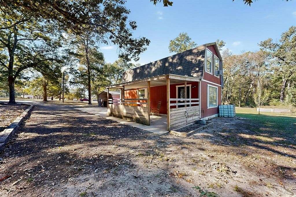 3.5 Acres of Land with Home for Sale in Eustace, Texas
