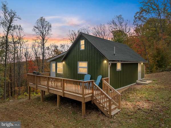 20 Acres of Land with Home for Sale in Edinburg, Virginia