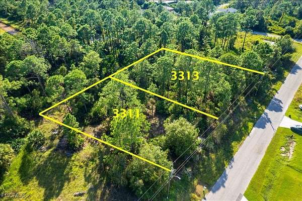 0.25 Acres of Residential Land for Sale in Lehigh Acres, Florida