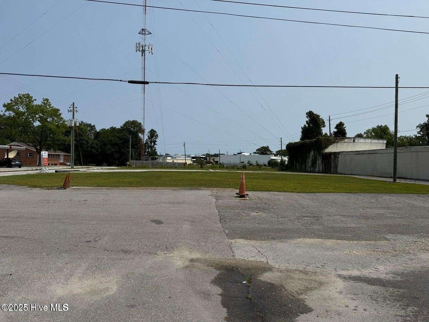 0.34 Acres of Commercial Land for Sale in Jacksonville, North Carolina