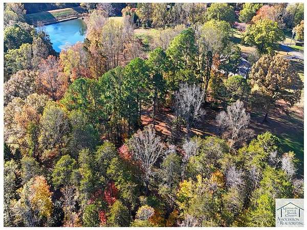 4.86 Acres of Residential Land for Sale in Martinsville, Virginia