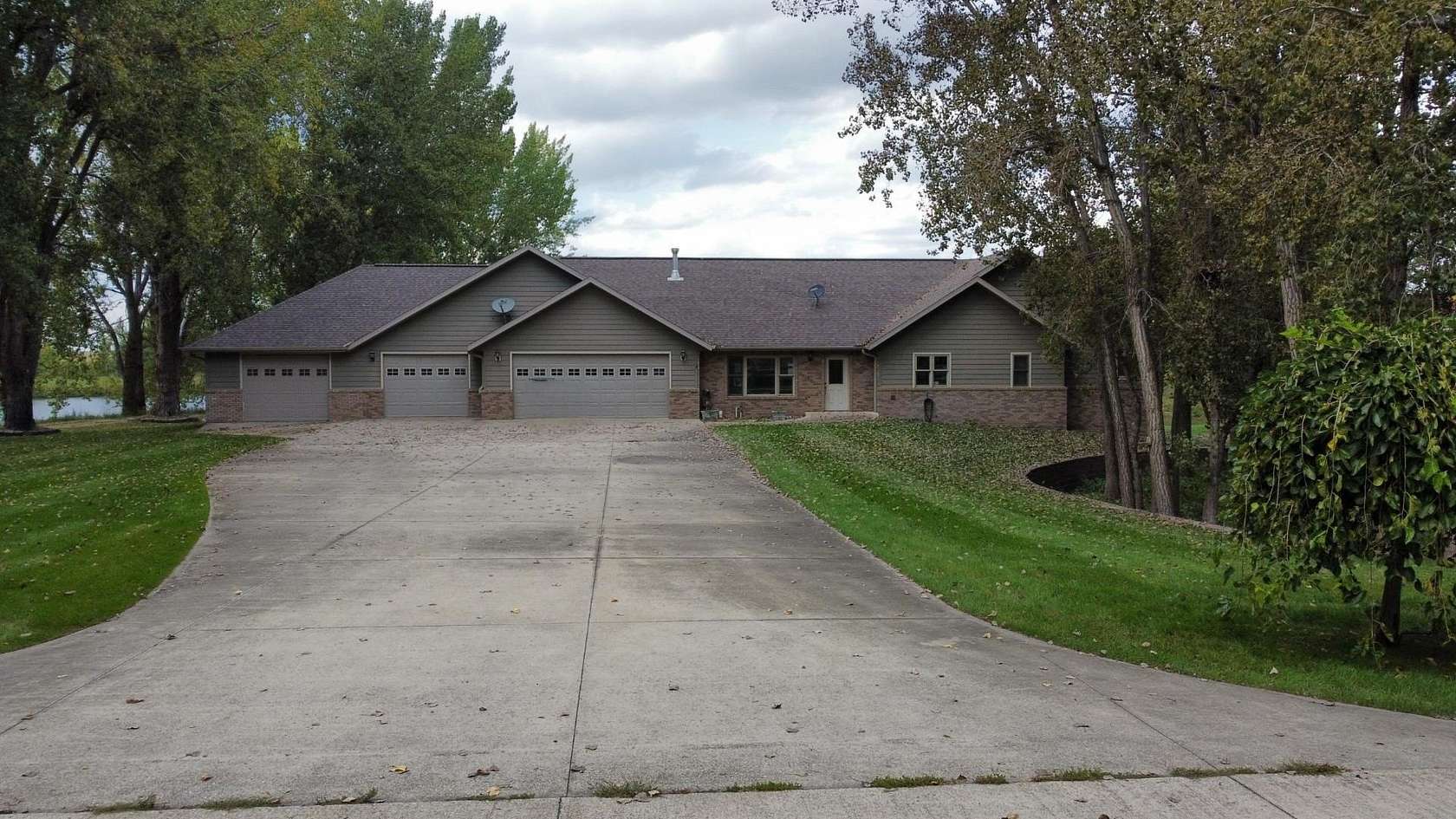 2.22 Acres of Land with Home for Sale in Sheldon, Iowa