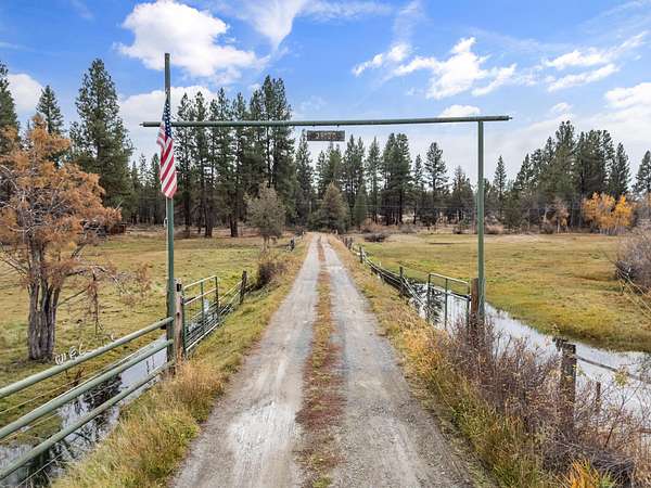 8.66 Acres of Land with Home for Sale in Beatty, Oregon