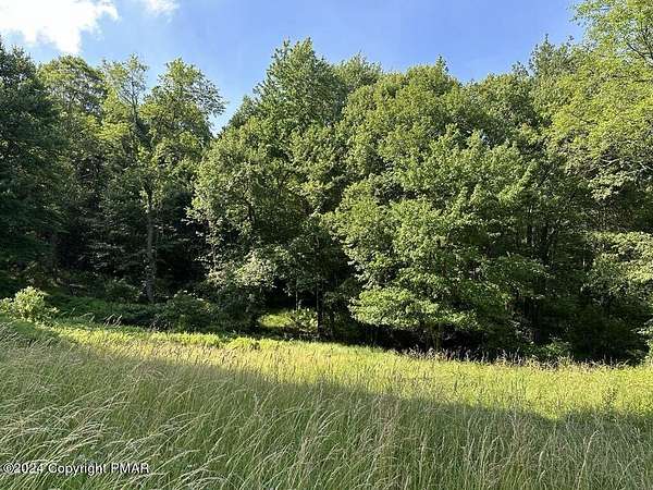 3.23 Acres of Residential Land for Sale in Scotrun, Pennsylvania