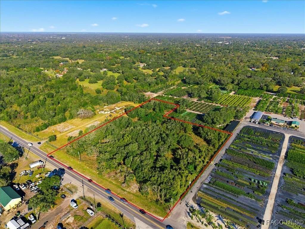 5.28 Acres of Commercial Land for Sale in Spring Hill, Florida