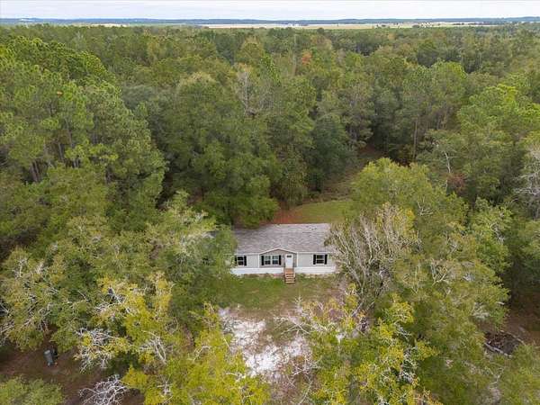 2.47 Acres of Residential Land with Home for Sale in Tallahassee, Florida