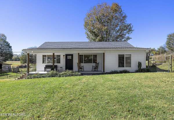 2.62 Acres of Residential Land with Home for Sale in New Market, Tennessee