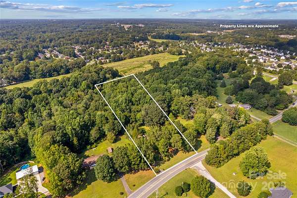 4.2 Acres of Residential Land with Home for Sale in Mooresville, North Carolina