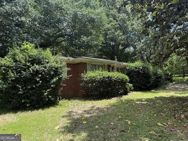 1.54 Acres of Improved Mixed-Use Land for Sale in Stockbridge, Georgia