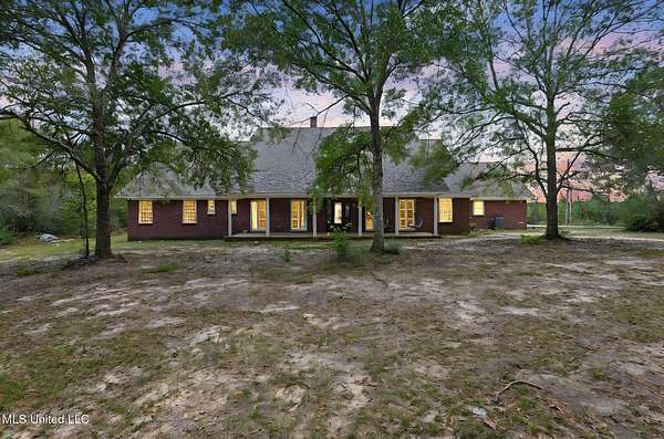 162 Acres of Land with Home for Sale in Lucedale, Mississippi