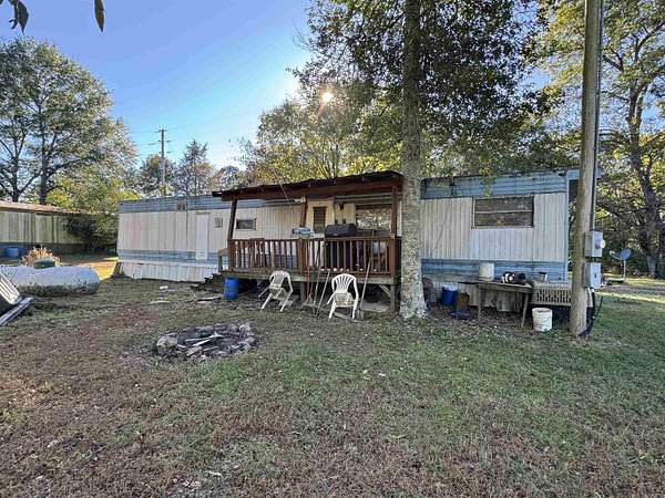 10 Acres of Residential Land with Home for Sale in Hatfield, Arkansas