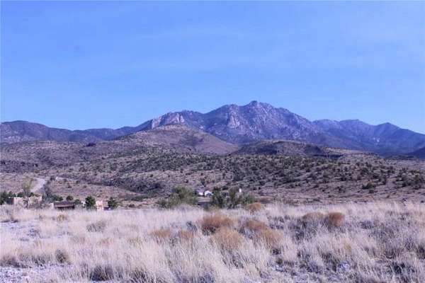 100 Acres of Land for Sale in Kingman, Arizona