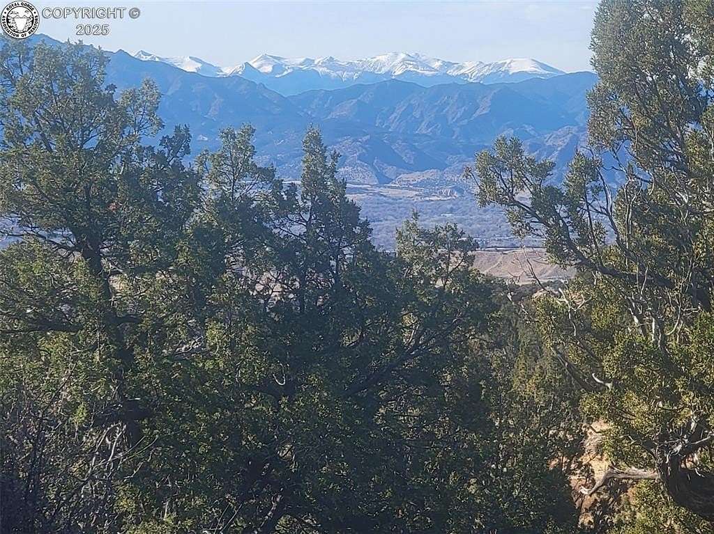 35 Acres of Land for Sale in Penrose, Colorado